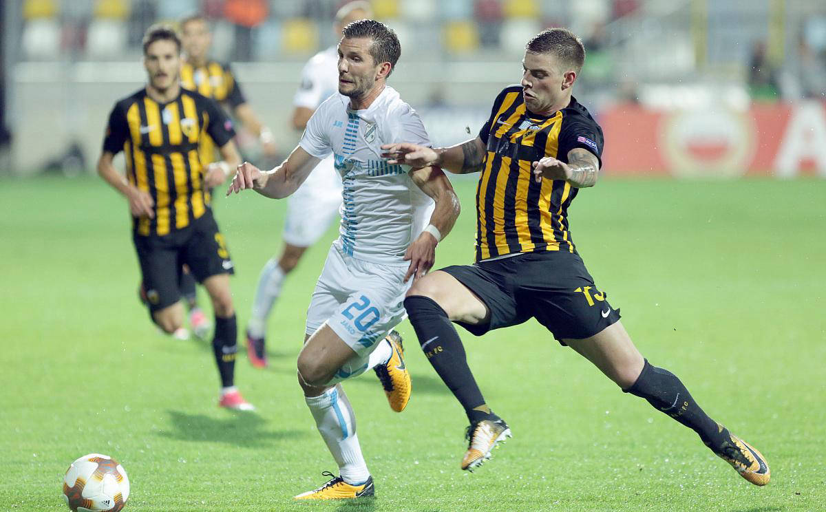 转会期体能课后，皇家社会强势反弹备战足总杯，信心回归，高层口径保持一致