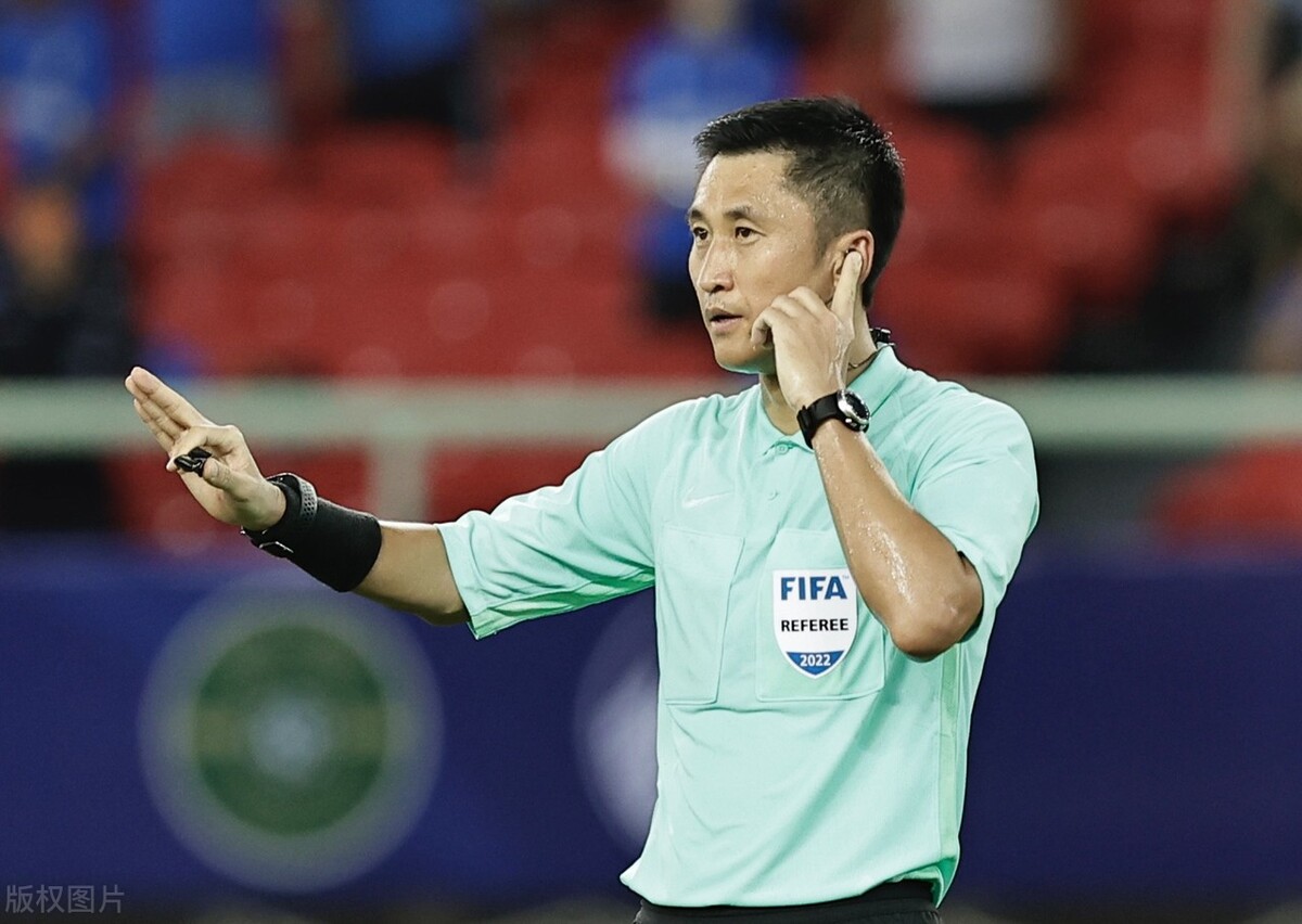 包含亚冠今夜走向成谜,波特兰开拓者造点机会,态度坚定,控场能力受关注的词条 包含亚冠今夜走向成谜,波特兰开拓者造点机会,态度坚定,控场能力受关注的词条